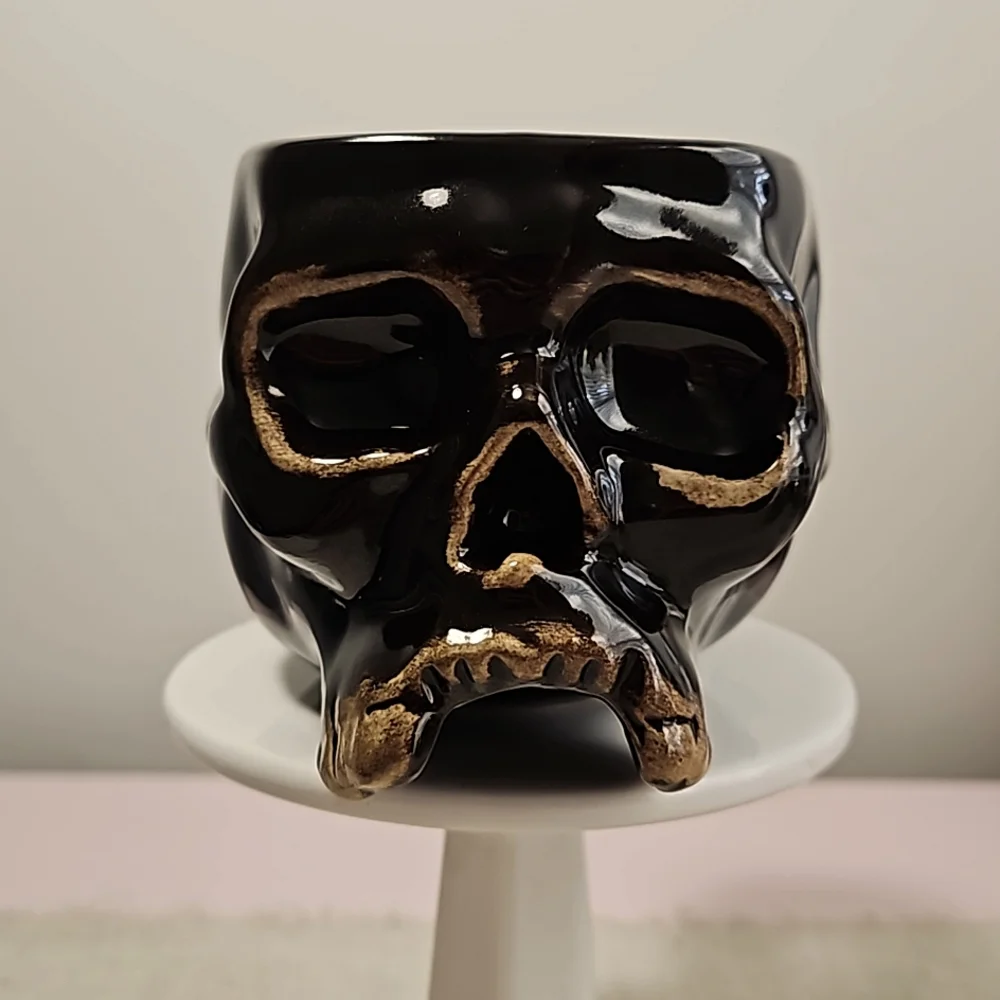 Williams Sonoma Skull Ceramic MUG ~HALLOWEEN~